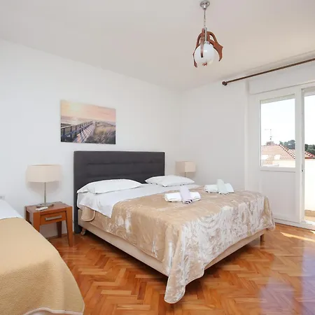 아파트 With Parking Space - 22909