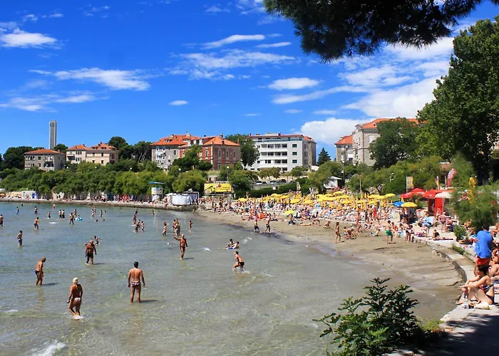 With Parking Space - 22909 Lejlighed