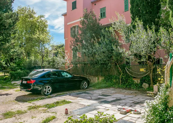 With Parking Space - 22909 Apartament