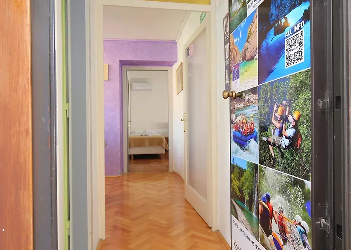 Apartament With Parking Space - 22909 *